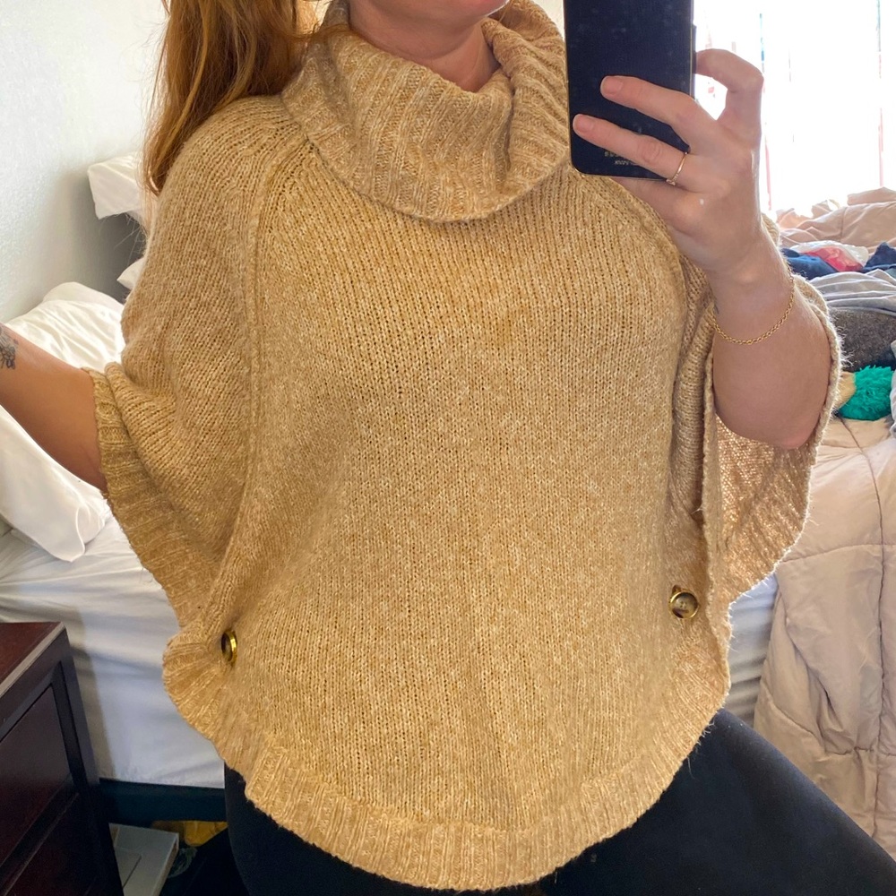 Michael Kors Poncho